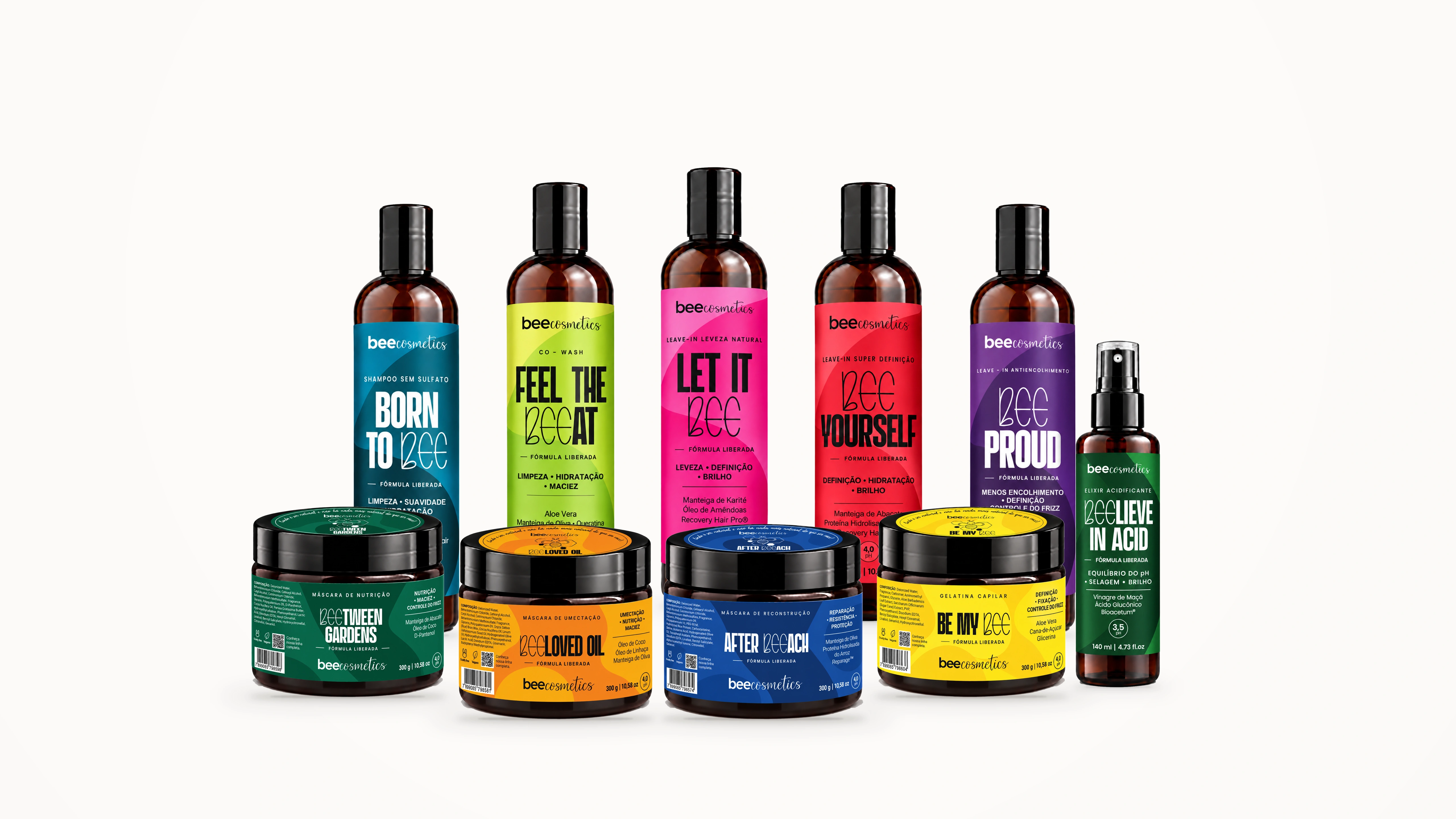 Família Bee Cosmetics com dez produtos para limpeza, tratamento, acidificação e finalização de cabelos com curvatura